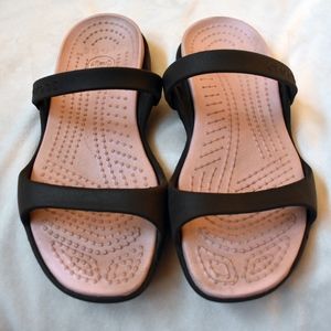 CROCS Shoes - Croc Brown Sandals CROCS Shoes - Croc Brown Sandals